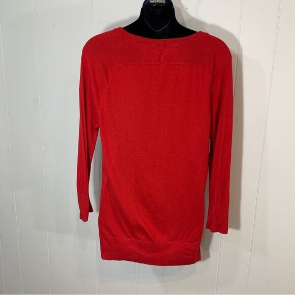 Gap Red V Neck Long Sleeved Light Knit Sweater Size Medium - Picture 2 of 4